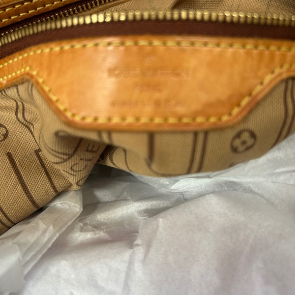 💯% Authentic Louis Vuitton Monogram Neverfull MM Full Set🤎🧡 - Picture 5 of 15